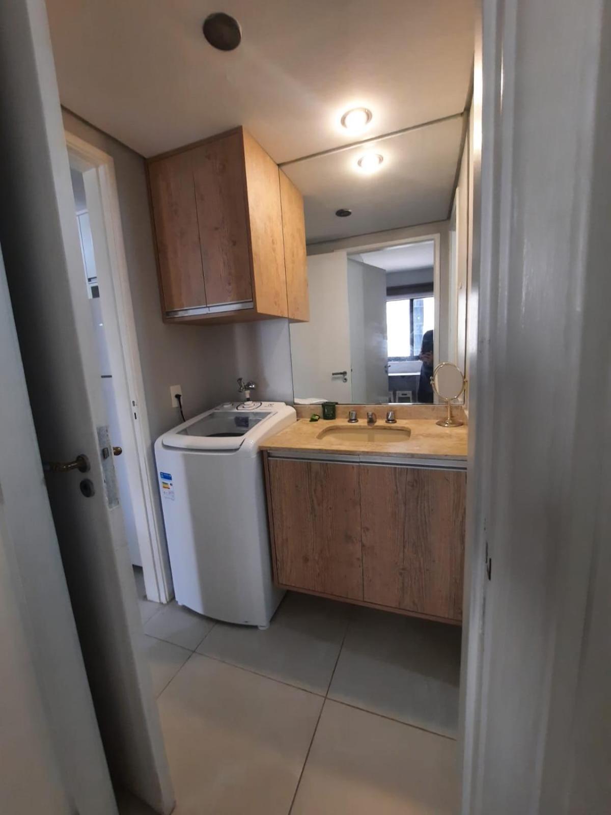 Flat Qi Ibirapuera Uh 1502 *